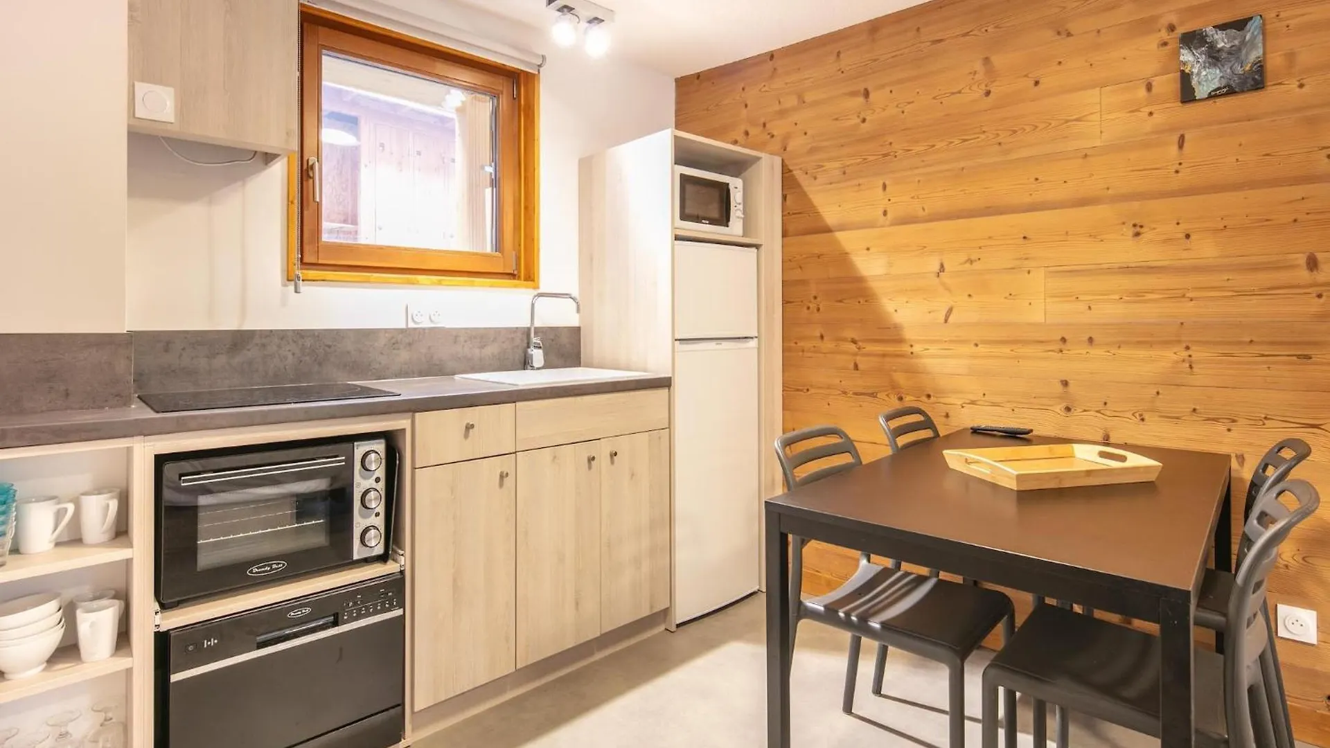 2 Room Apartment 4 People 1 Baby Floor Saint-Leger-les-Melezes 0*,  France